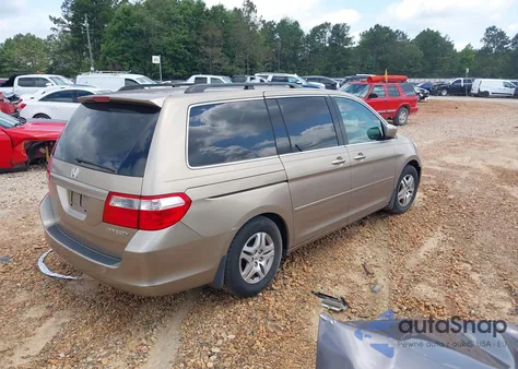 2005 Honda Odyssey Ex-L z USA, uszkodzony, nr VIN 5FNRL38645B047405